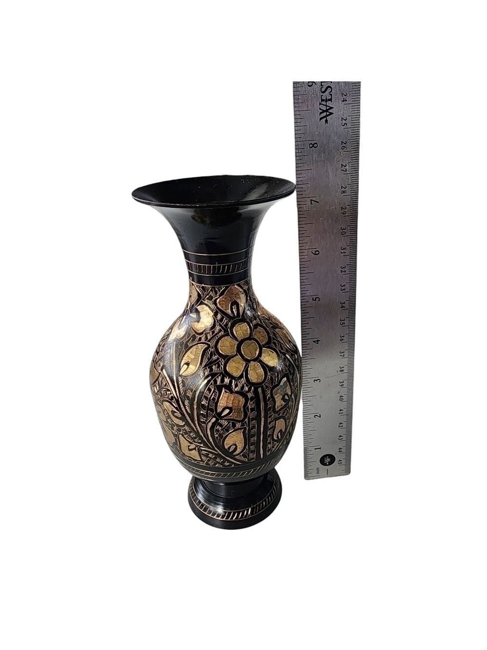 Vintage Indian Brass bud vase etched gold black floral design - Picture 3 of 15